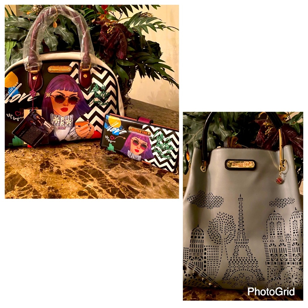 Bundle of purses